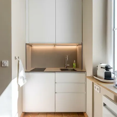 Welkeys - Richelieu Apartment Paris